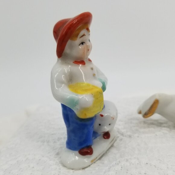 Adorable Vintage Farm Cottage Couple Home Accent - made between 1945-52 - Picture 3 of 6